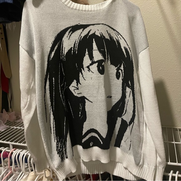 Korean sweater - Picture 1 of 4